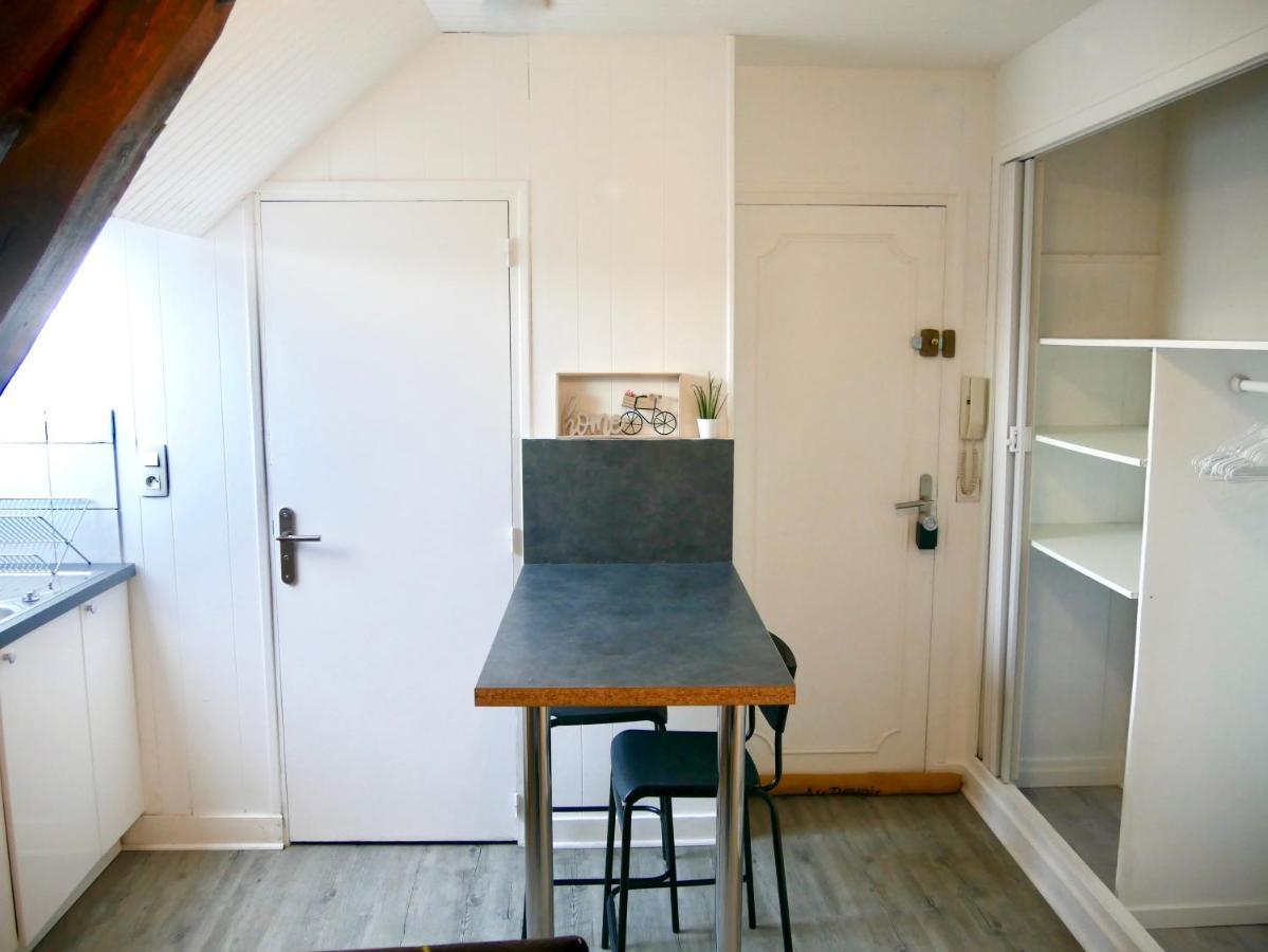 Soul House Apartment Sens Bagian luar foto